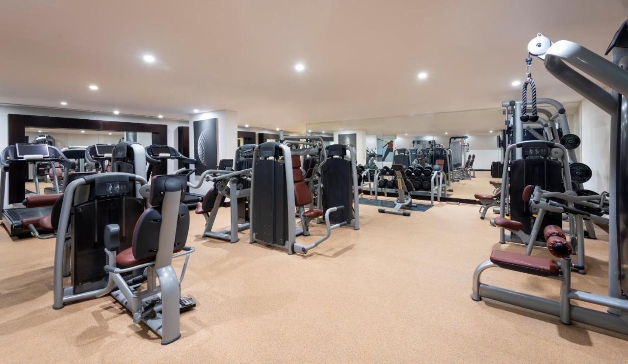 Crowne Plaza Doha - The Business Park By Ihg Hotell Eksteriør bilde The gym at the hotel