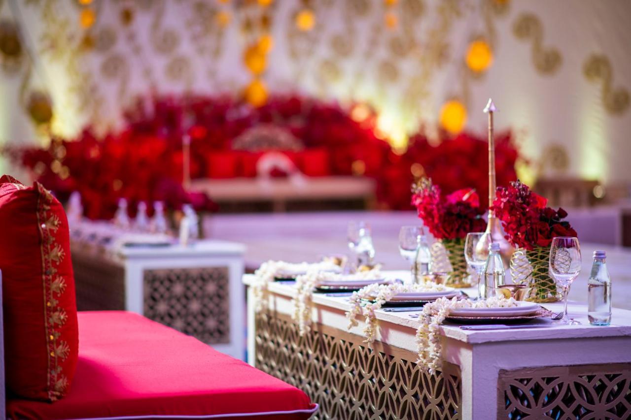 Crowne Plaza Doha - The Business Park By Ihg Hotell Eksteriør bilde A traditional Moroccan wedding