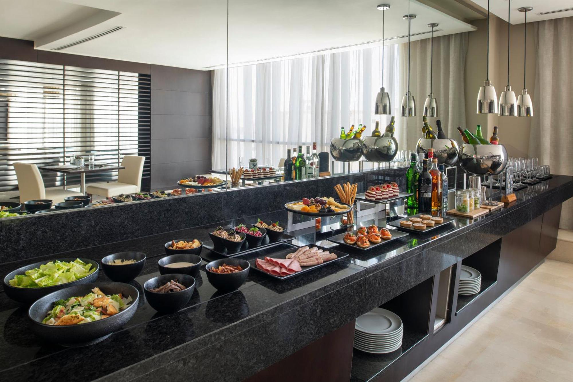 Crowne Plaza Doha - The Business Park By Ihg Hotell Eksteriør bilde