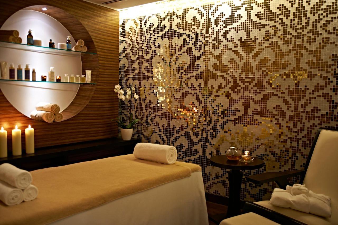 Crowne Plaza Doha - The Business Park By Ihg Hotell Eksteriør bilde A spa treatment room